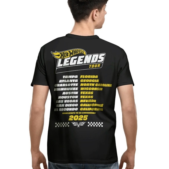 Hot Wheels Legends Tour Men's & Big Men's Graphic T-Shirt - Picture 6 of 7